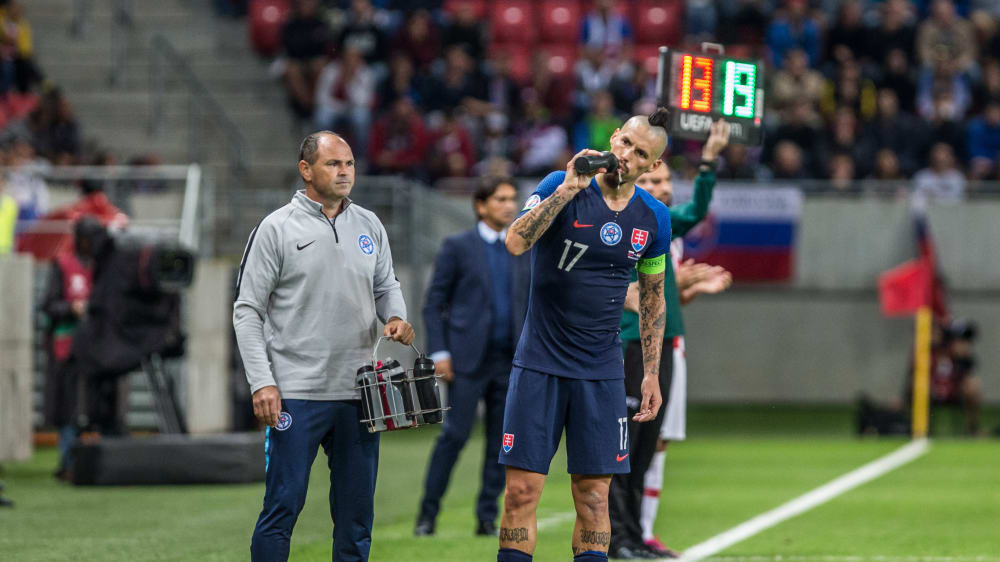 "Kurze" Pause: Im März geht es für die Slowakei und Kapitän Marek Hamsik (Bild) in den Play-offs weiter.