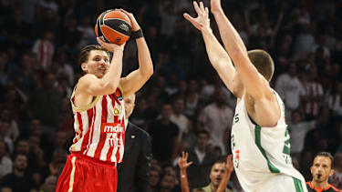 Crvena Zvezda Belgrade v Zalgiris Kaunas - EuroLeague BELGRADE, SERBIA - SEPTEMBER 24: Players in action during EuroLeague Basketball Regular Season Round 1 game between Crvena Zvezda Belgrade v Zalgiris Kaunas at Belgrade Arena on September 24, 2026 in Belgrade, Serbia. Filip Stevanovic Anadolu Belgrade Serbia. Editorial use only. Please get in touch for any other usage. PUBLICATIONxNOTxINxTURxUSAxCANxUKxJPNxITAxFRAxAUSxESPxBELxKORxRSAxHKGxNZL Copyright: x2026xAnadoluxFilipxStevanovicx