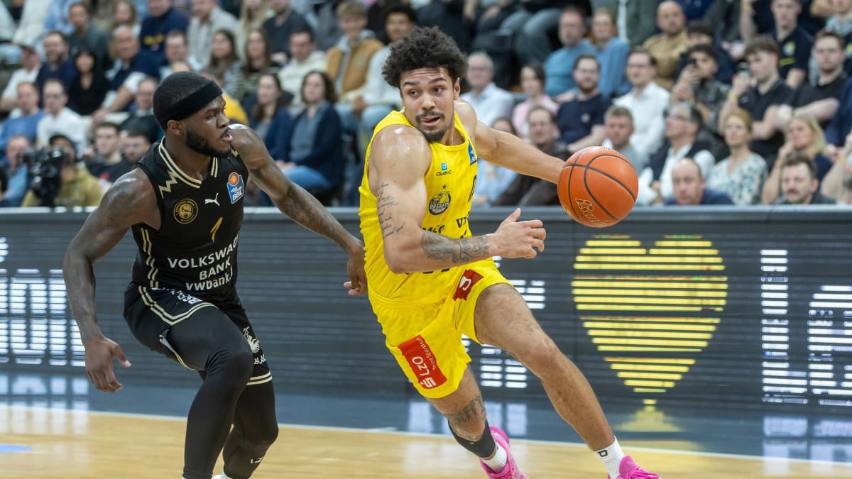 23:0-Lauf: Oldenburg mit Comeback gegen Towers - Bonn wahrt Play-In-Chance