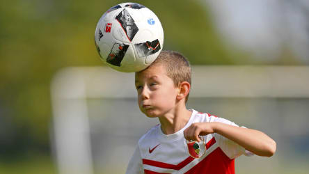 F-Jugend-Spieler beim Training