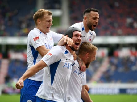 Rostock feiert den ersten Dreier