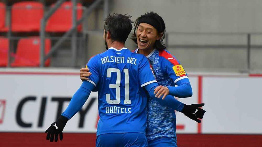 Fin Bartels und Jae-Sung Lee sind derzeit die Erfolgsgaranten bei Holstein Kiel.