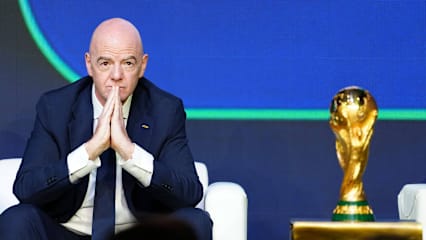 Gianni Infantino feiert sein zehnjähriges Jubiläum als FIFA-Präsident.