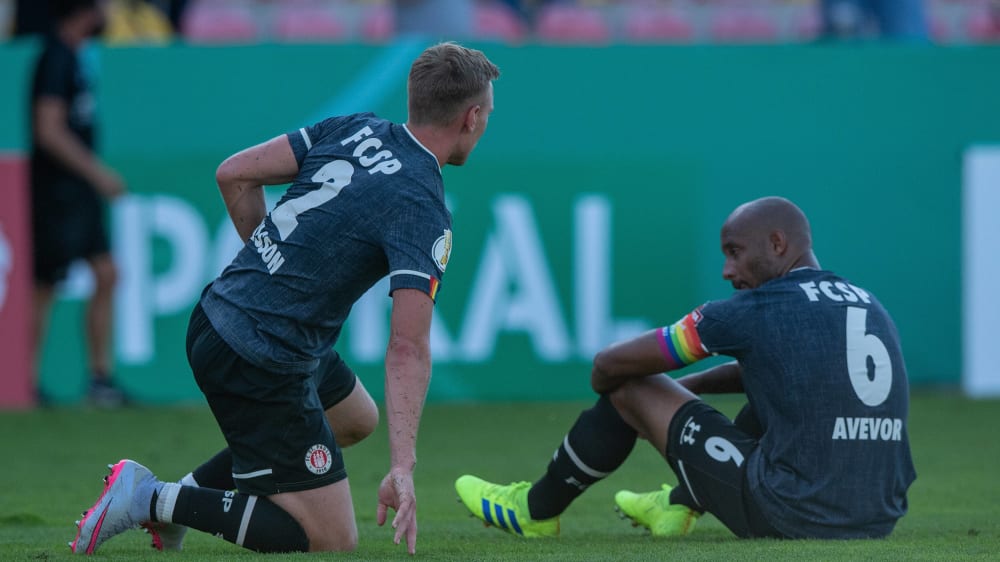 Desaströse Leistung beim Pflichtspiel-Auftakt: Ohlsson, Avevor & Co. unterlagen bei Regionalligist Elversberg klar.