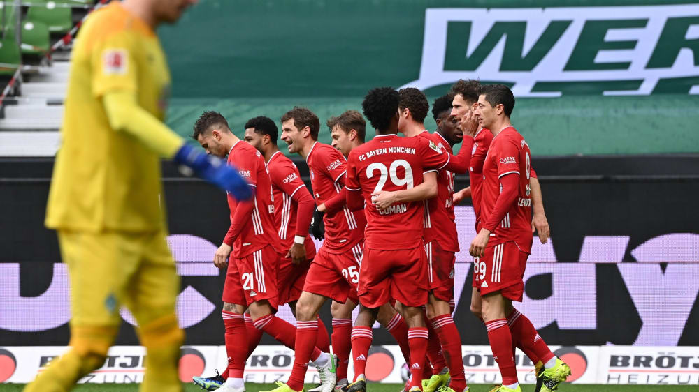 Nach dem Führungstreffer von Leon Goretzka (2.v.r.) hatten die Münchner leichtes Spiel.