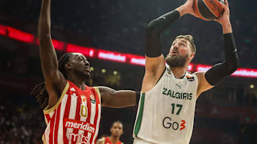 Crvena Zvezda Belgrade v Zalgiris Kaunas - EuroLeague BELGRADE, SERBIA - SEPTEMBER 24: Jonas Valanciunas (17) of Zalgiris Kaunas in action during EuroLeague Basketball Regular Season Round 1 game between Crvena Zvezda Meridianbet Belgrade v Zalgiris Kaunas at Belgrade Arena on September 24, 2026 in Belgrade, Serbia. Filip Stevanovic Anadolu Belgrade Serbia. Editorial use only. Please get in touch for any other usage. PUBLICATIONxNOTxINxTURxUSAxCANxUKxJPNxITAxFRAxAUSxESPxBELxKORxRSAxHKGxNZL Copyright: x2026xAnadoluxFilipxStevanovicx