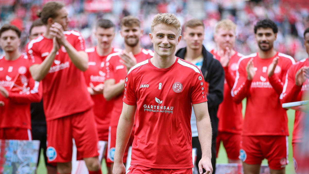 3. Liga Harenbrock (RWE) entscheidet sich für Hansa Rostock kicker