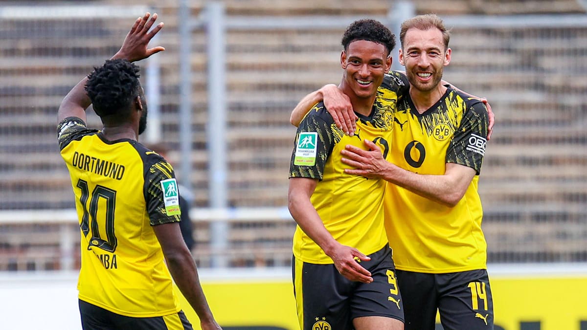 Dortmund II: Wüstenhagen's brace, Benkara's scare