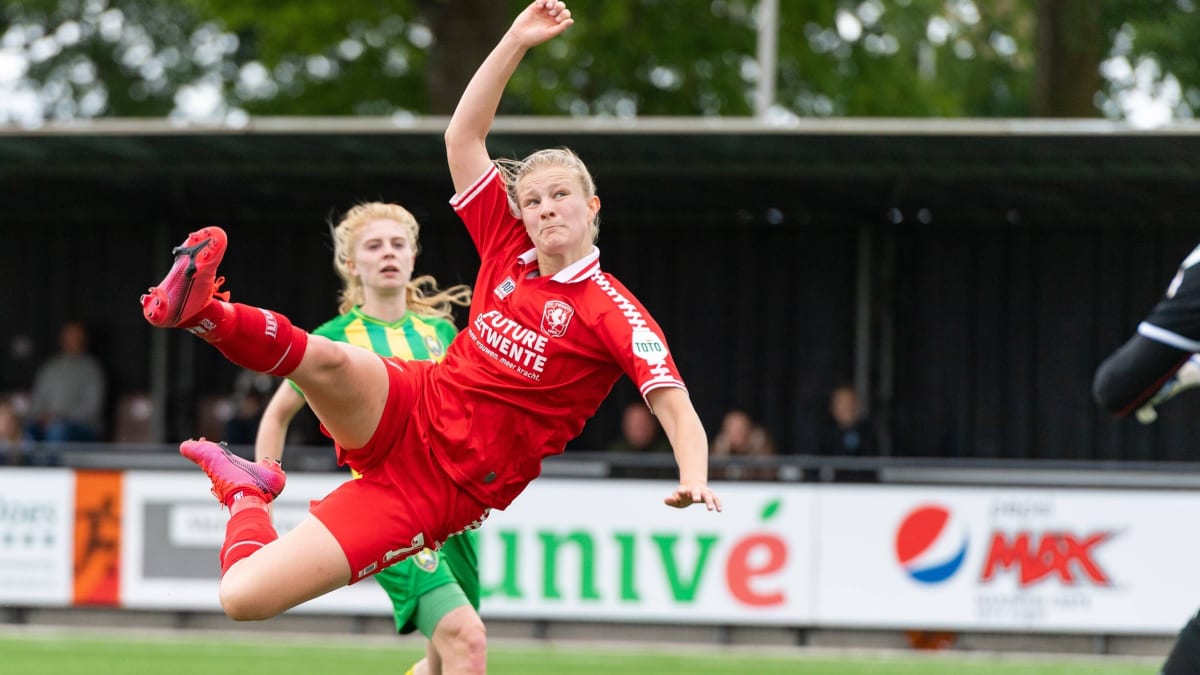 AnnaLena Stolze wechselt fest von Wolfsburg zum FC Twente kicker