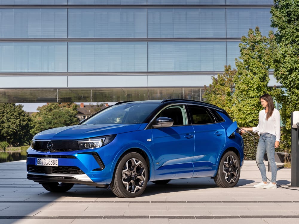 Opel Grandland Facelift (2021): Hybrid/Preis