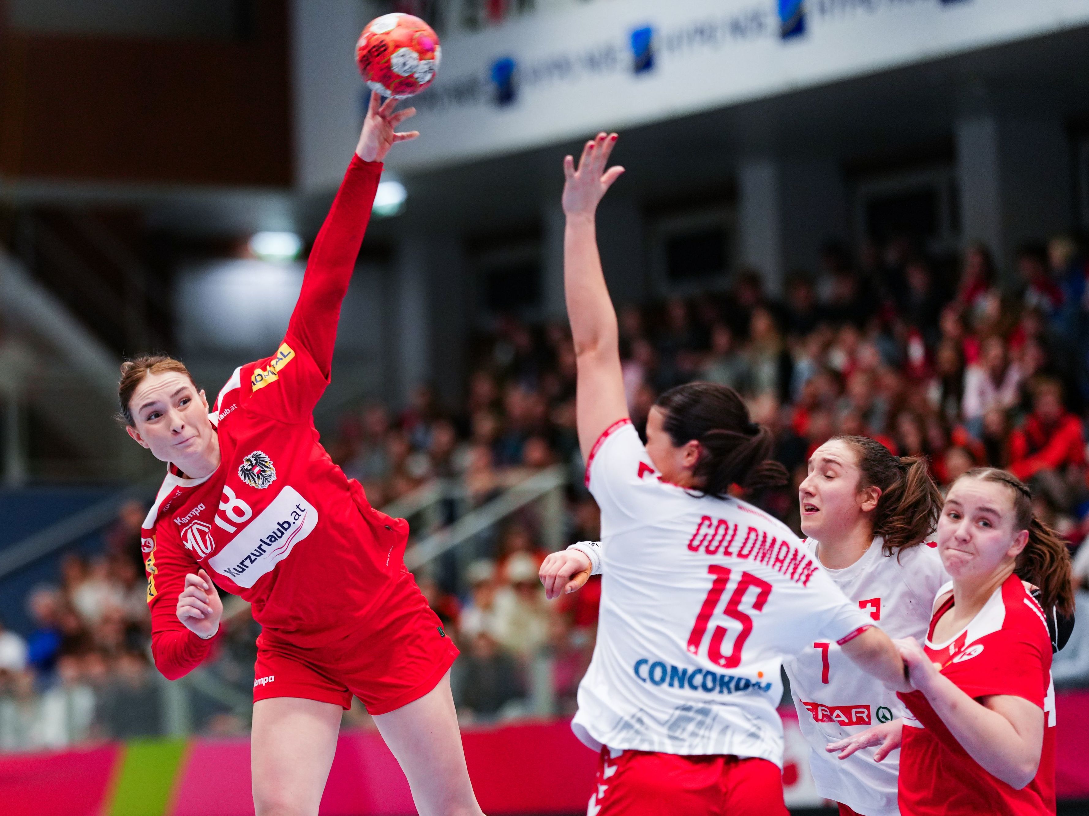 Österreich hat gegen Schweiz "zu viel individuell gespielt" | Handball