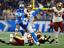 Trayveon Williams von den Detroit Lions trägt den Ball im ersten Durchgang des NFL-Preseason-Duells gegen die Washington Commanders in Detroit.