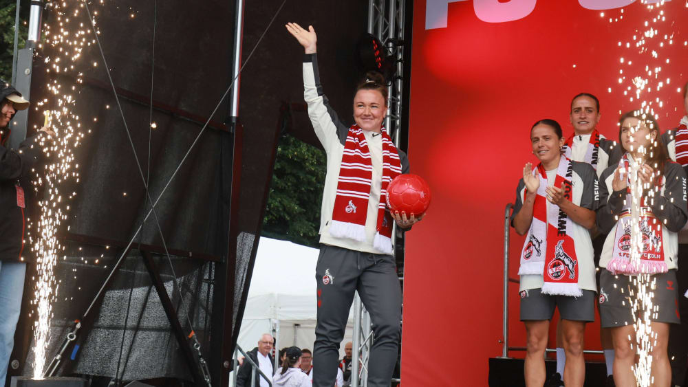 [Bild: e80ee1c0-1e25-4568-bf12-0d3143eb5bcf.jpg]