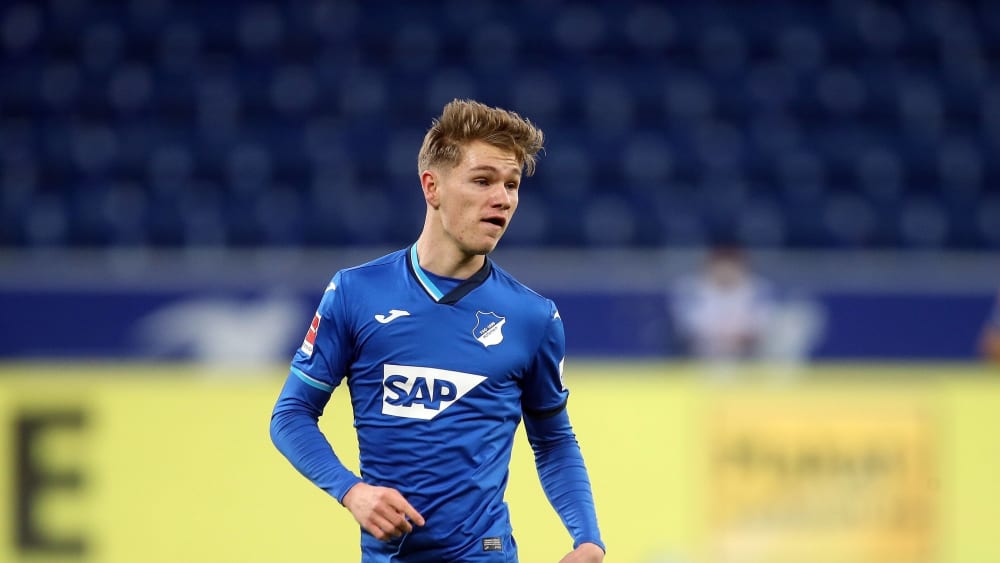 Marco John absolviert parallel zur Bundesliga-Karriere sein Fachabitur.