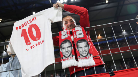 Im Stadion herrschte Vorfreude, in der Kölner Innenstadt gab es Verletzte.