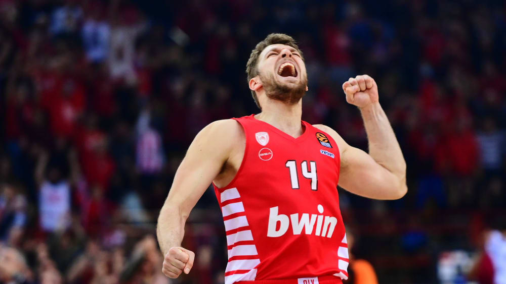 Sasa Vezenkov will mit Olympiakos den Euroleauge-Titel - MVP ist er bereits.