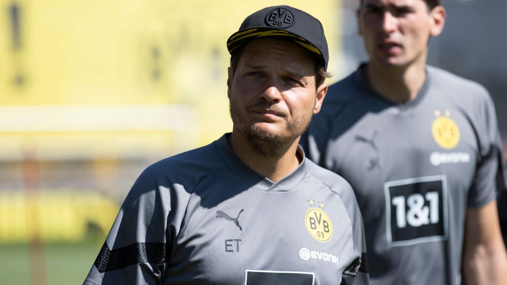 Kontrolliert: BVB-Trainer Edin Terzic muss vorerst ohne Stürmer Sebastien Haller auskommen.