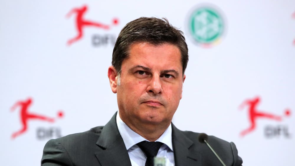 Sieht auch den Fußball "in eine schwierige Situation": Christian Seifert.