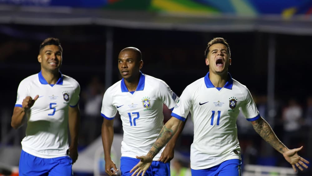 Casemiro, Fernandinho und Philippe Coutinho (v.li.)