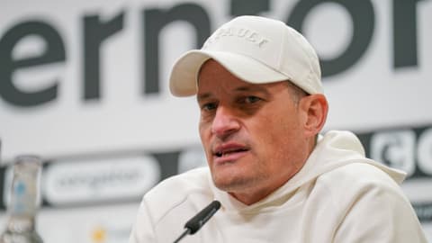 Pauli-Trainer rudert zurück