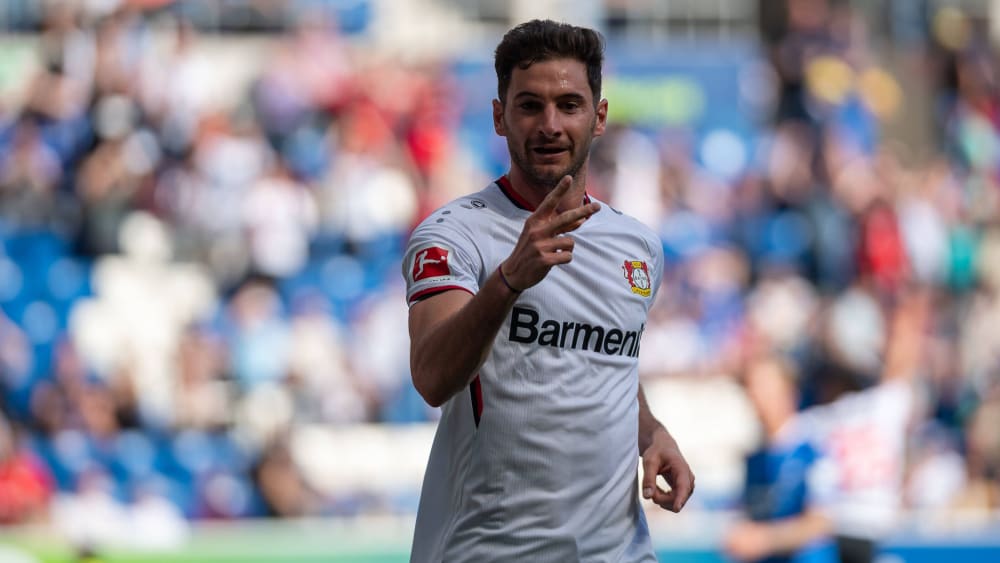 Wechselt Leverkusens Lucas Alario im zweiten Anlauf zu Eintracht Frankfurt?
