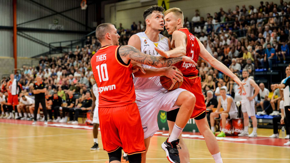 Die deutsche Basketball-Nationalmannschaft bezwingt Belgien in der EM-Vorbereitung.