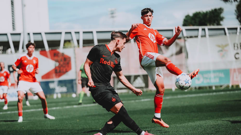 Salzburgs U 19 rang Benfica ein 1:1 ab.