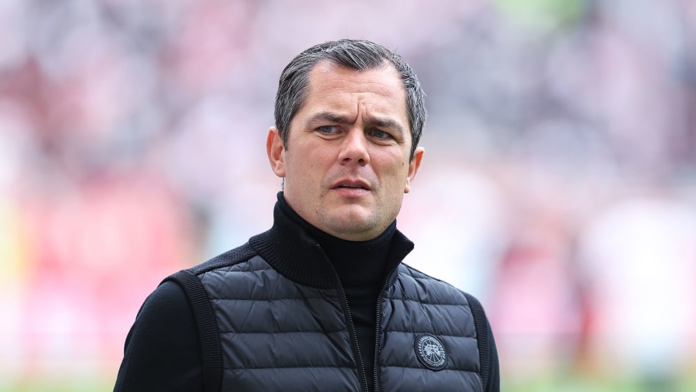 Hat viel Lob für Gegner Leverkusen parat: Wolfsburgs Boss Marcel Schäfer.