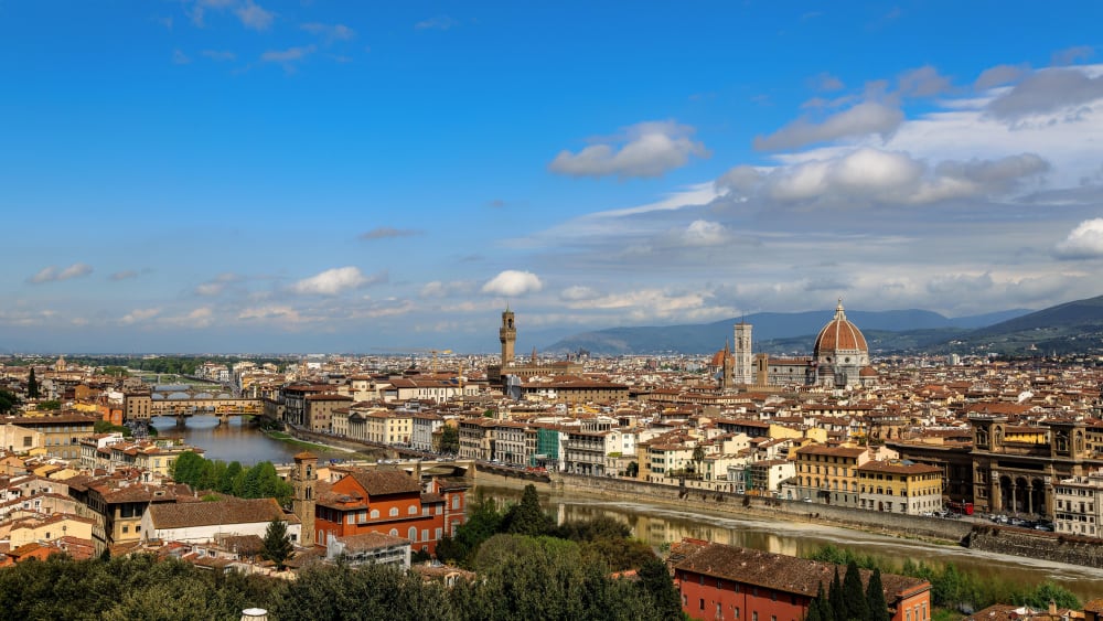 Markantes Panorama: 2024 startet "Le Tour" im italienischen Florenz.