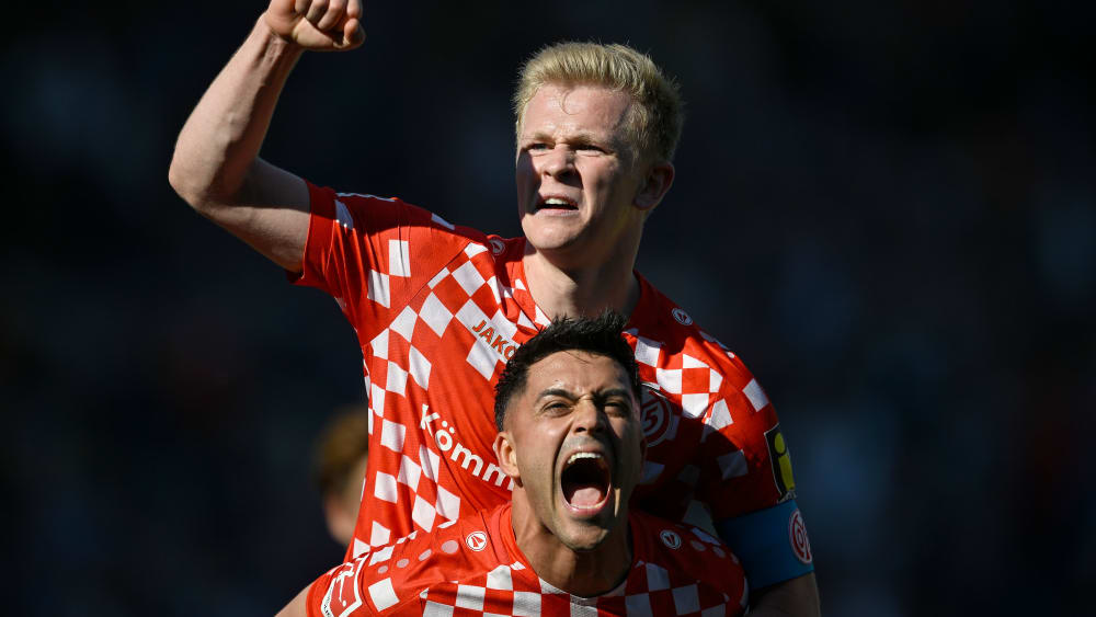 Jonathan Burkardt und Nadiem Amiri.