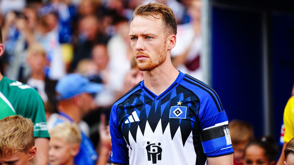  Sebastian Schonlau wird die Kapitänsbinde beim HSV nach vier Jahren abgeben.