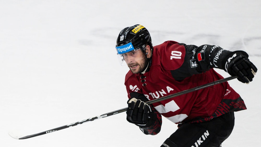 Mark Pyzik die grösste Attraktione am Spengler Cup - kicker