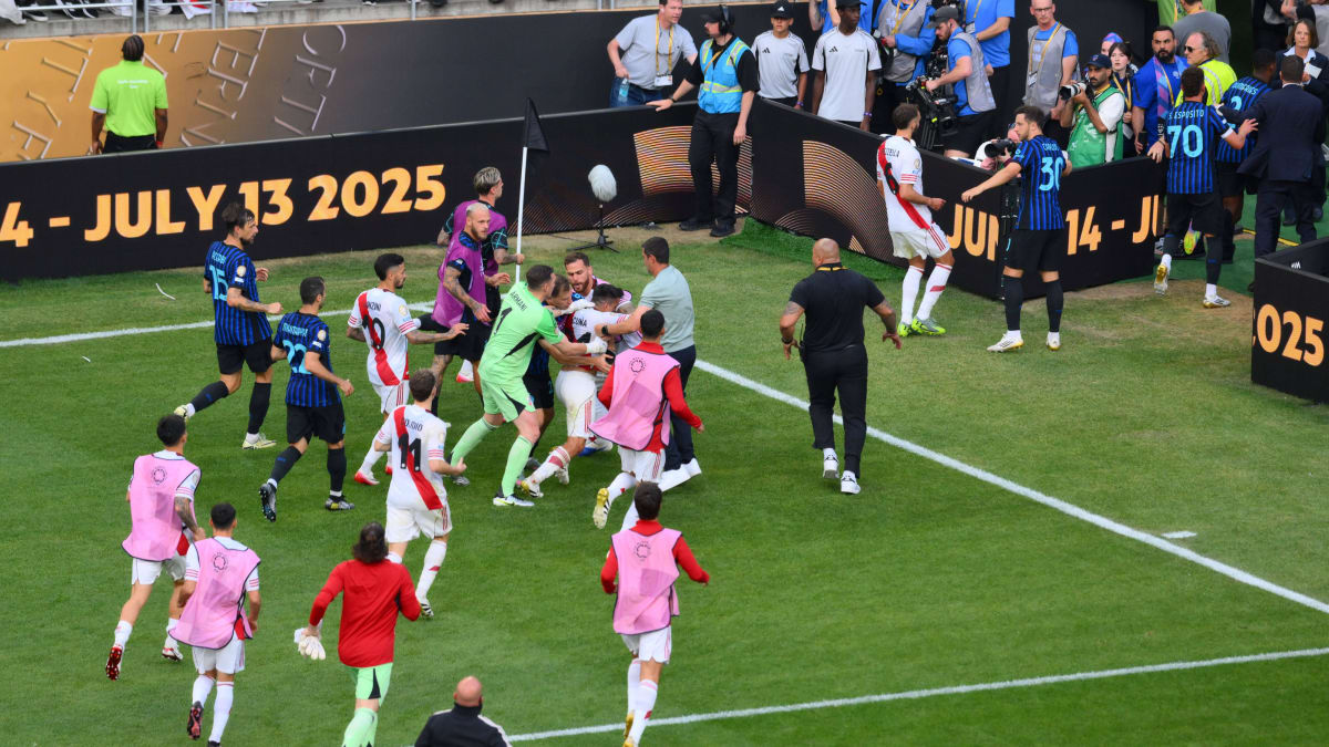 -Das-ist-wirklich-real-Esposito-ein-hitziges-Ende-und-ein-kritischer-River-Coach