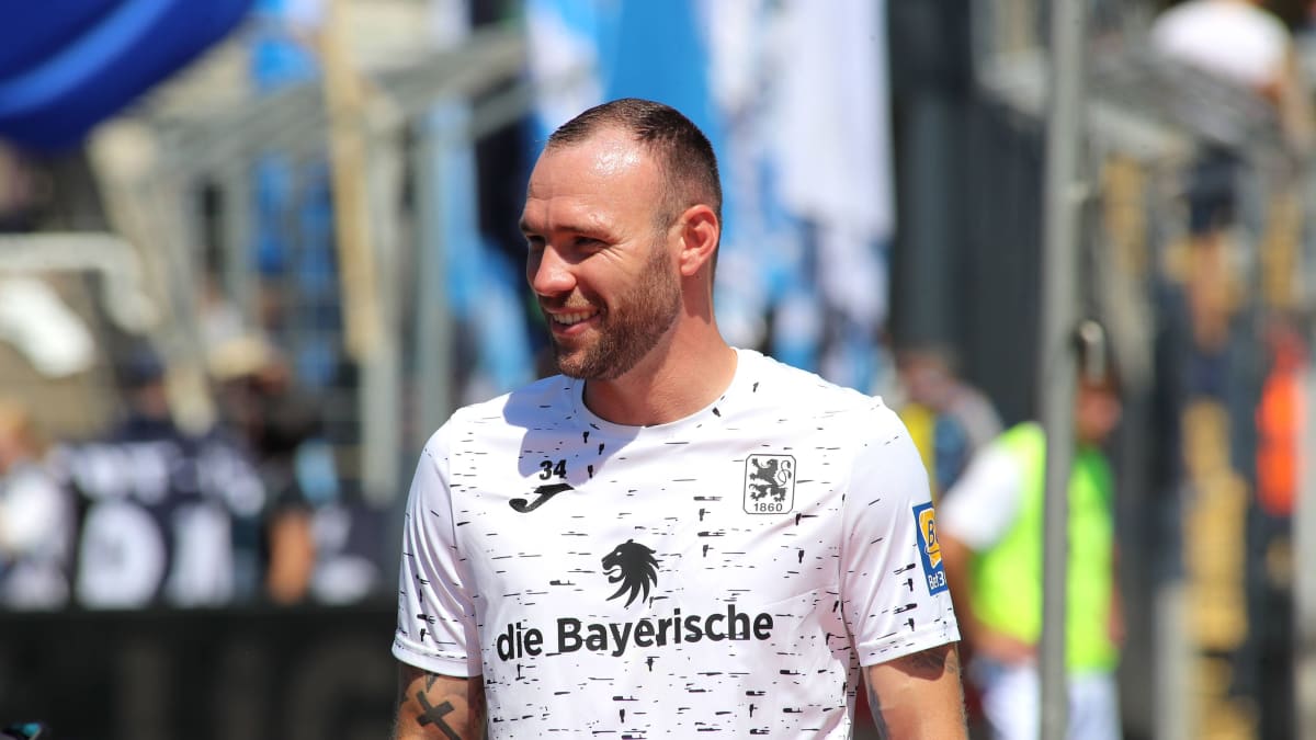 Vier-Hobsch-Tore-L-wen-m-helos-im-Landespokal-Achtelfinale