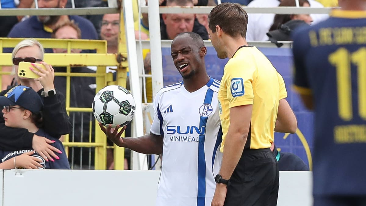 Nach Beleidigungen gegen Antwi-Adjei: Geldstrafe und Zuschauerausschluss für Lok Leipzig