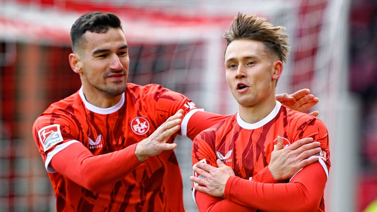 -Ist-ja-auch-sein-Wetter-Matchwinner-Skytt-begeistert-Lieberknecht