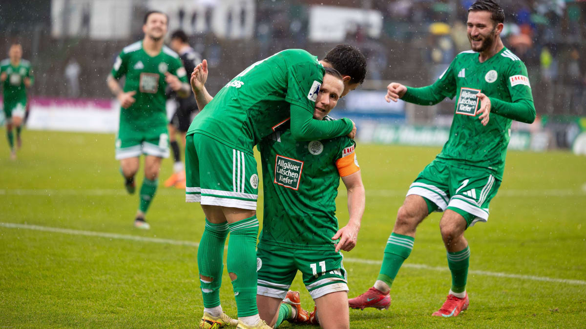 Homburger-Remis-K-nige-Zwischen-Weihnachtsstimmung-Winterplanung-und-Drittliga-Antrag