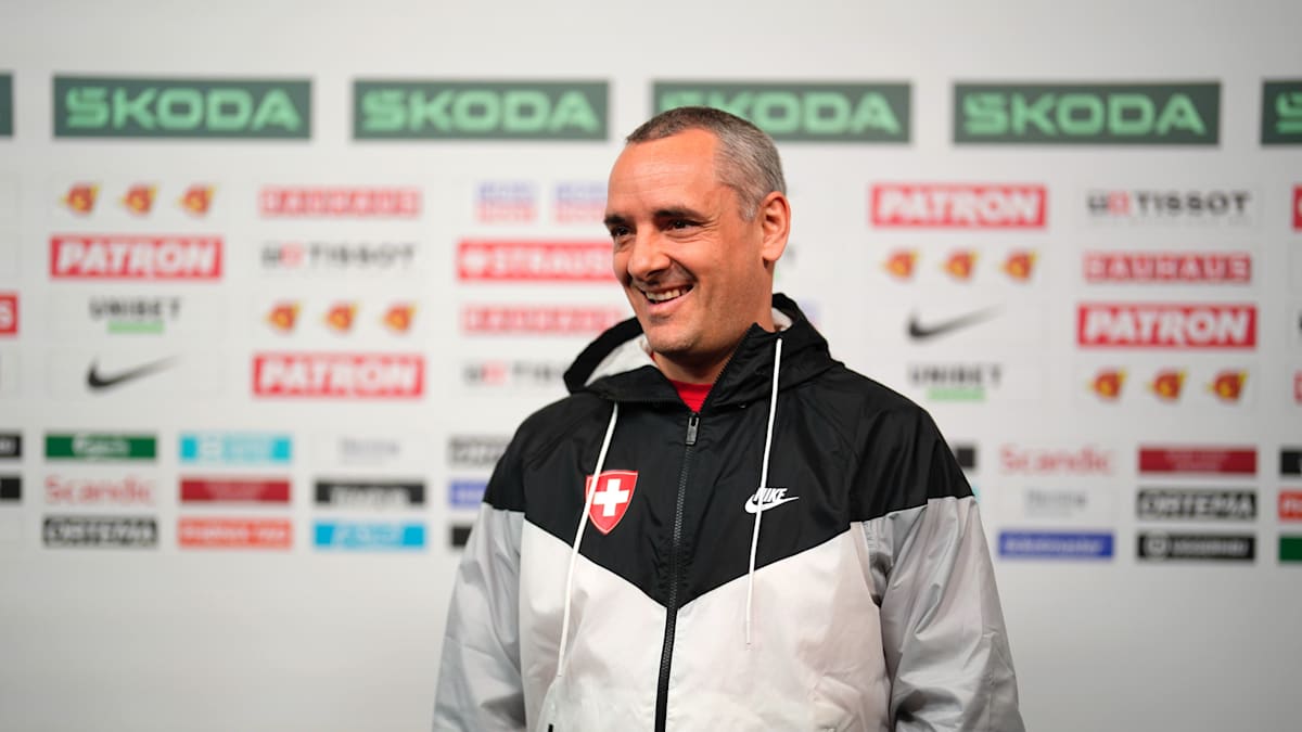 Eishockey: Keine Schweizer Interviews nach Fischer-Aus - kicker