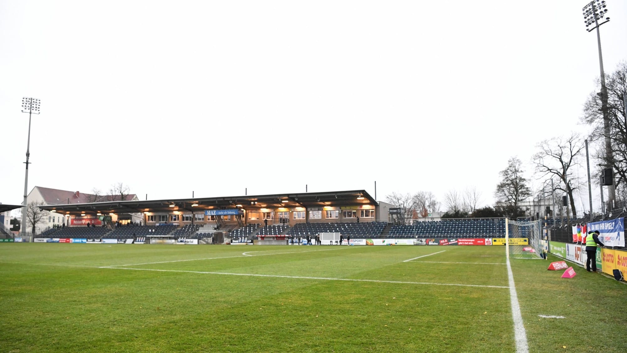 Die Stadien der Regionalliga Nordost - kicker 