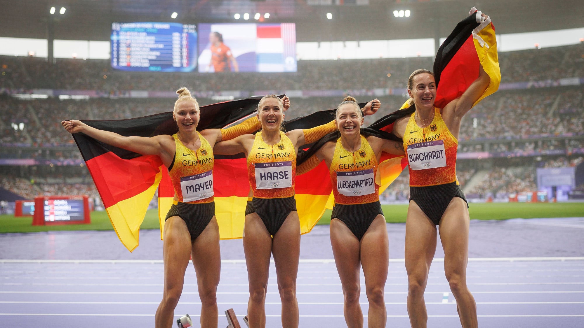 Lisa Mayer, Rebekka Haase, Gina Lückenkemper und Alexandra Burghardt