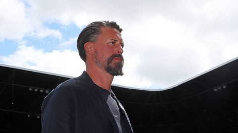 Der neue Coach legt los