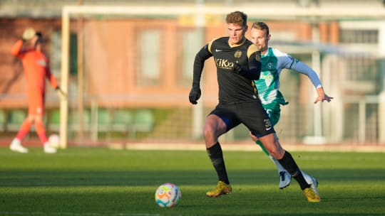 Wurde vor Weihnachten schon vom SVM genau durchleuchtet: Marek Janssen im Test gegen Werder.