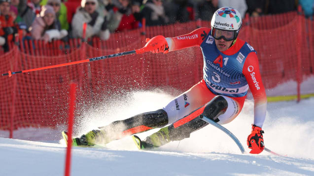 Daniel Yule steht beim Slalom von Kitzbühel gehörig unter Druck.