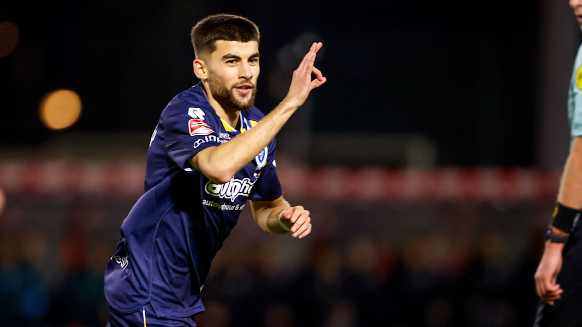 New number 11: Darmstadt sign dribbling wizard El Kadiri from De ...