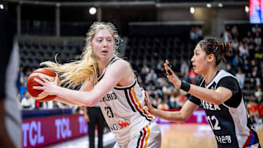 Basketball Villeurbanne 11.03.2026 Wommen™s Basketball World Cup 2026 Qualifying Tournament Deutschland (GER) - Südkorea (KOR) Frida Bühner (Deutschland, No.20) Haeran Lee (Korea, No.12) *** Basketball Villeurbanne 11 03 2026 Wommen™s Basketball World Cup 2026 Qualifying Tournament Germany GER South Korea KOR Frida Bühner Germany, No 20 Haeran Lee Korea, No 12