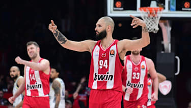 EuroLeague Basketball, Olympiacos Piraeus vs Fenerbahce Beko Istanbul - Evan Fournier, 94 of Olympiacos Piraeus in action during the Euroleague regular season basketball match between Olympiacos Piraeus and Fenerbahce Beko Istanbul held at Peace and Friendship Stadium in Piraeus, Grecee, 17 March 2026. PIRAEUS Greece Copyright: xOnexInchxProductionsx 6896829