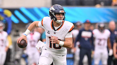 Bo Nix in einem NFL-Spiel für die Denver Broncos