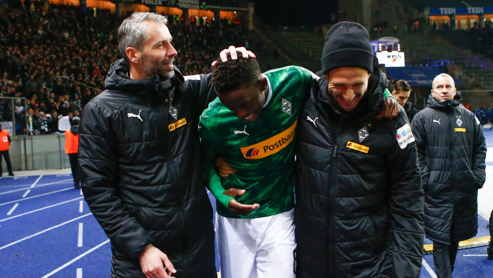 Will in der Rückrunde angreifen: Marco Rose, hier nach dem 0:0 in Berlin mit Denis Zakaria und Fabian Johnson (v.l.).
