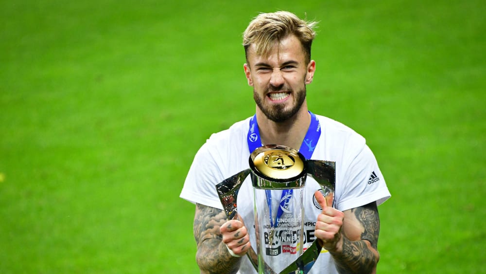 U-21-Europameister Niklas Dorsch hält große Stücke auf Trainer Stefan Kuntz.