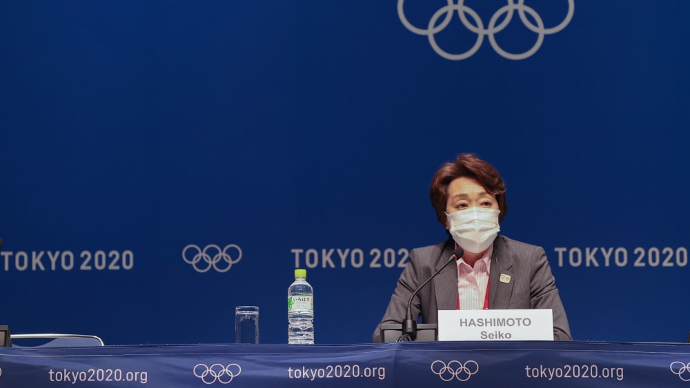 Gab die Entscheidungen am Tag vor der Eröffnungsfeier bekannt: Chefin der Olympia-Organisation Seiko Hashimoto.